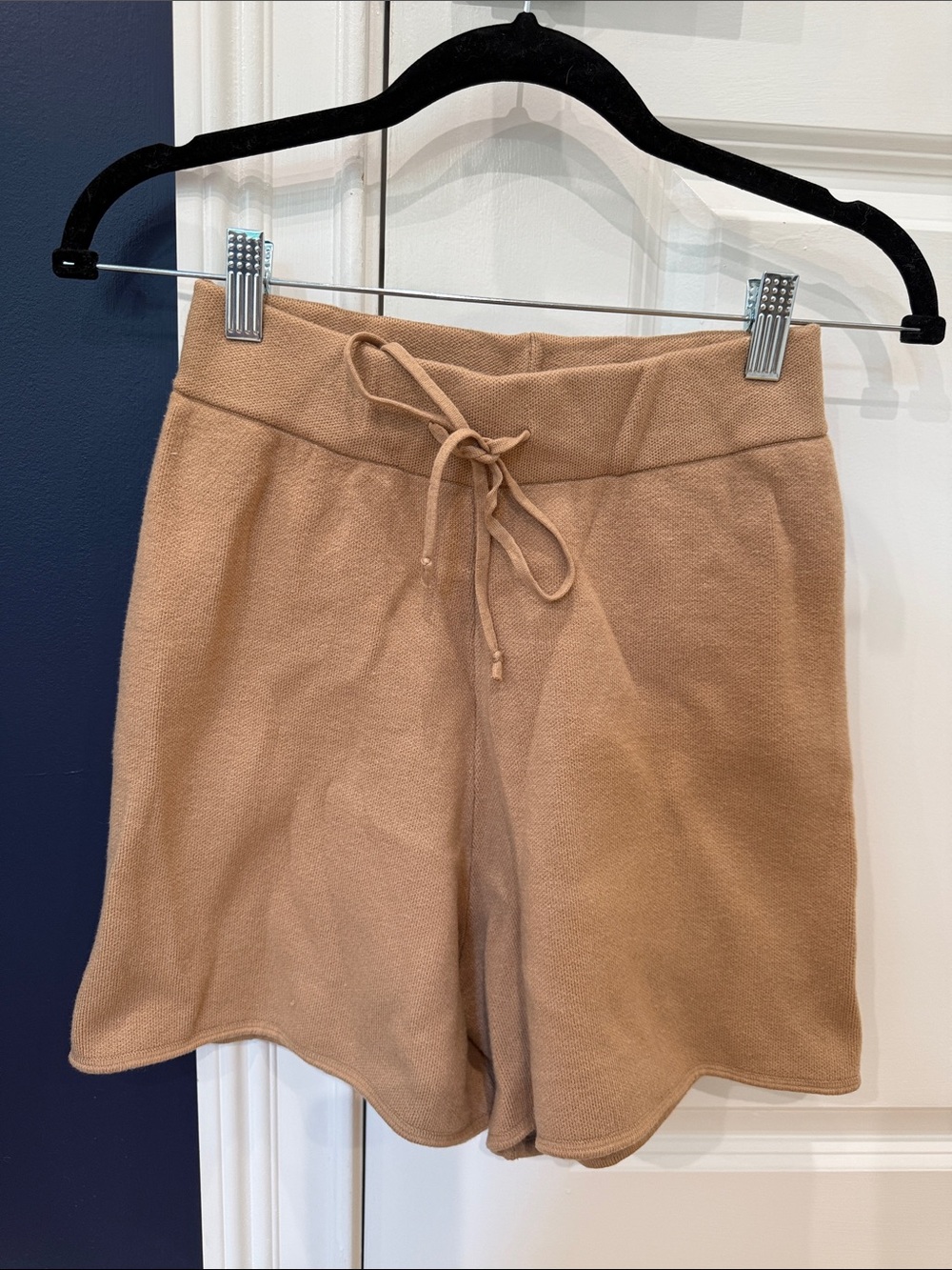 Everyday Drawstring Athletic Shorts in Camel Brown